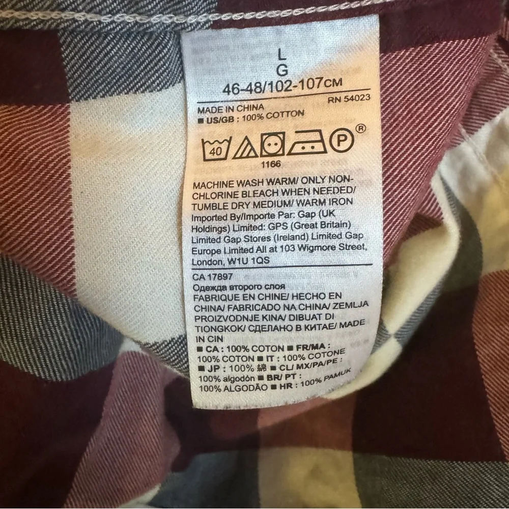 Banana Republic Men’s Burgundy Gray Checkered Flannel Button Down Shirt Size L